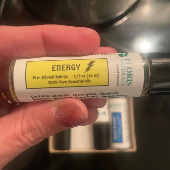 Essential Oil Roll-On set of 4 - Picture 3 of 14